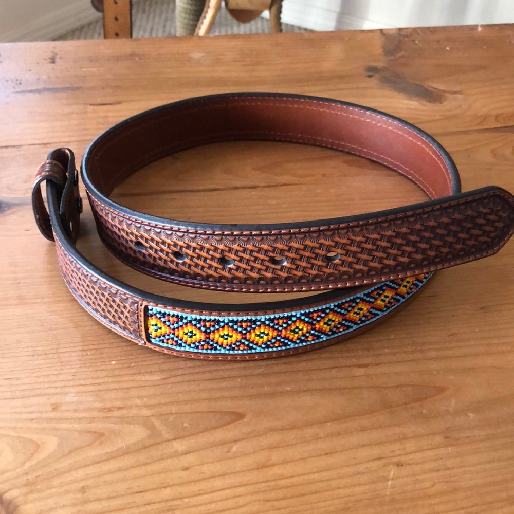 Beautiful beaded and leather belt by Nocona.